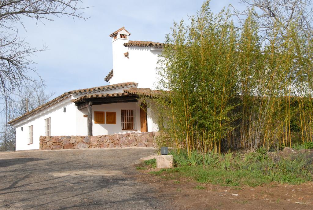 Finca Horno De Cal Aracena Exterior photo